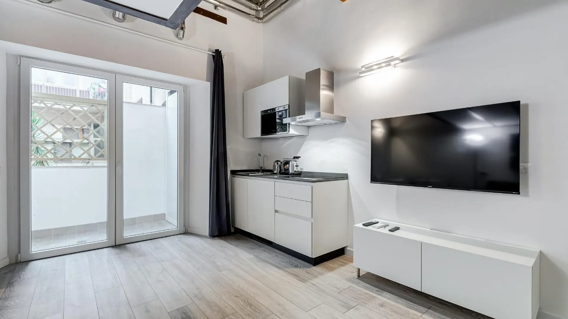 Inner House 3 Рим Апартаменты