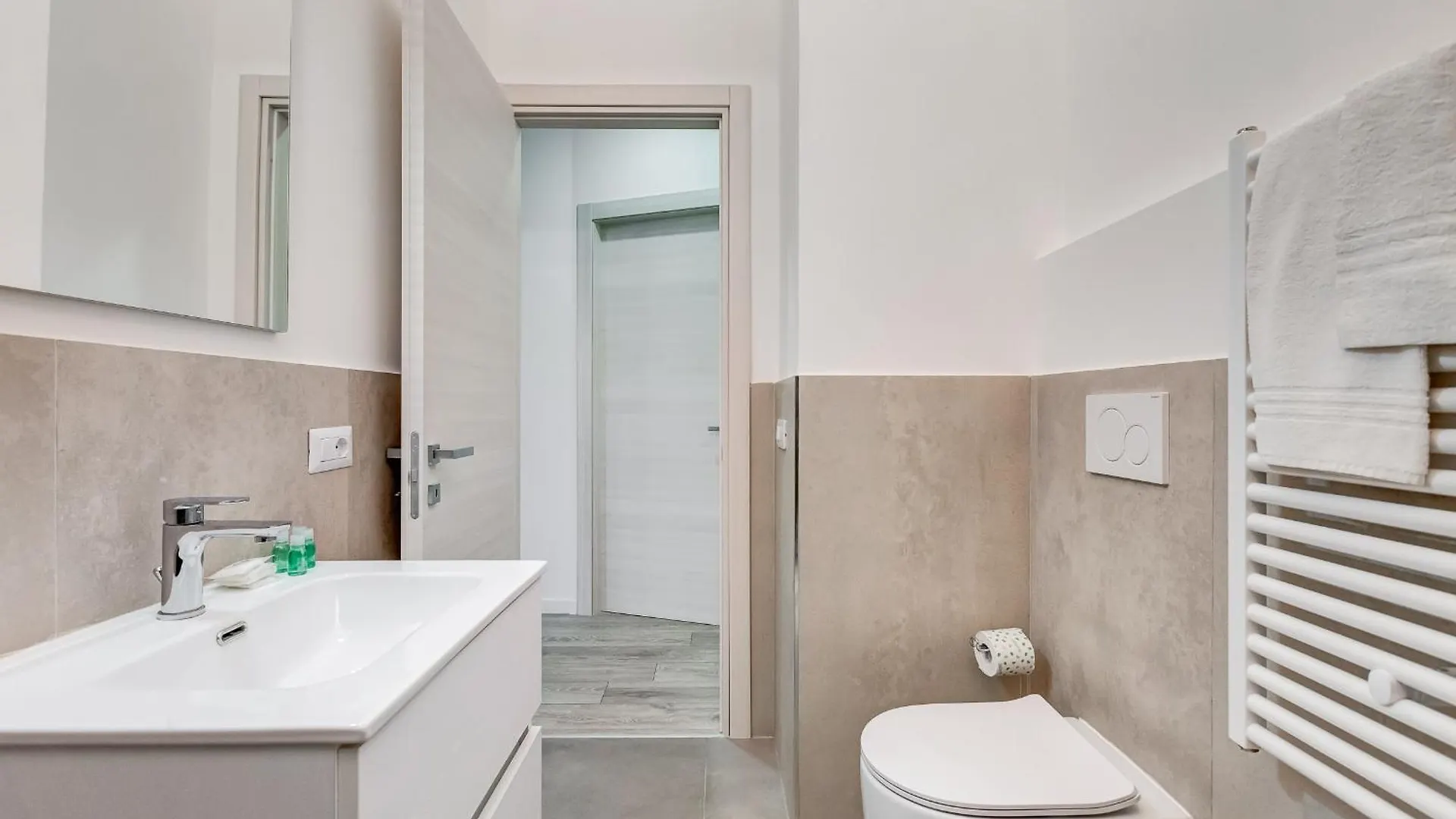 Апартаменты Inner House 3 Рим Италия