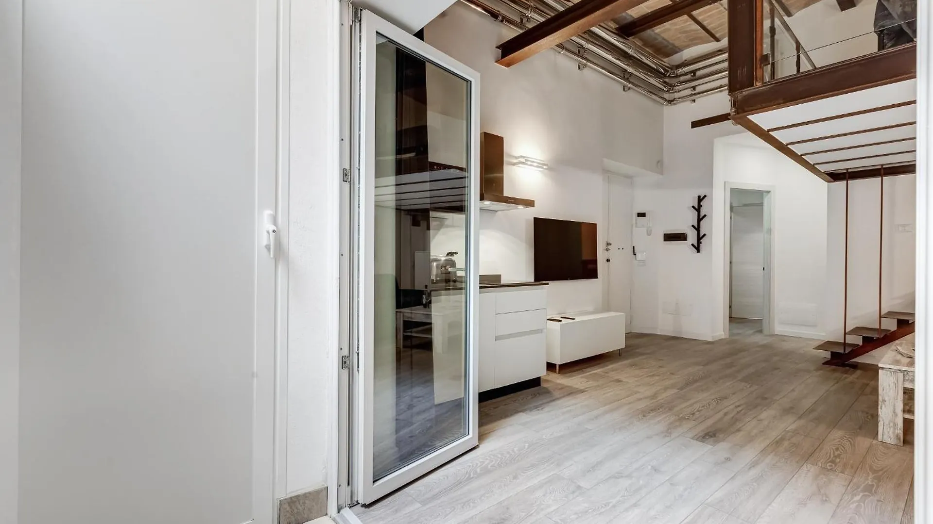 Inner House 3 Рим Апартаменты