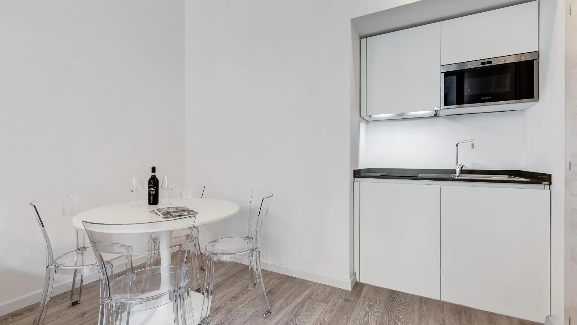 Inner House 3 Рим Апартаменты